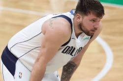 南宫娱乐赛后NBA总决赛传出新动向，达拉斯独行侠伤情更新，管理层表态——赛场秩序良好，团队化学反应显著的简单介绍