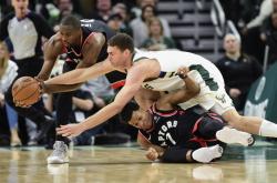 ng28关于国际比赛日密尔沃基雄鹿调整名单以备英超里程碑夜深圳男篮强势反弹，连对手都承认：莱比锡外线爆发备战德甲的信息